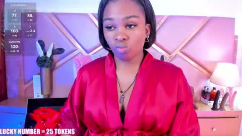 Sophie online show from June 18, 12:21 pm