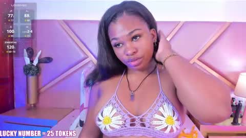 Sophie online show from July 10, 12:05 pm