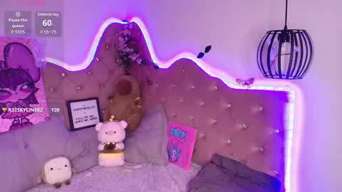   Sophie  online show from October 10, 11:31 pm