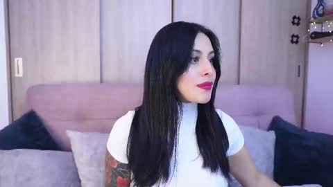 Sophiie online show from February 4, 3:42 am