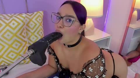 Sophy online show from February 4, 12:30 pm