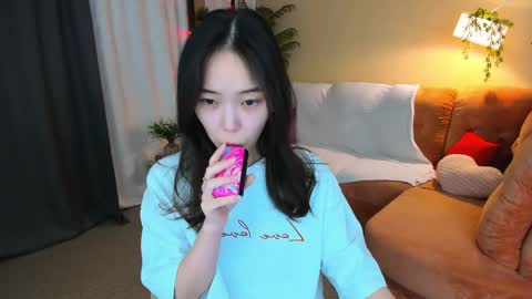 soulharmoonyy online show from May 1, 7:17 pm