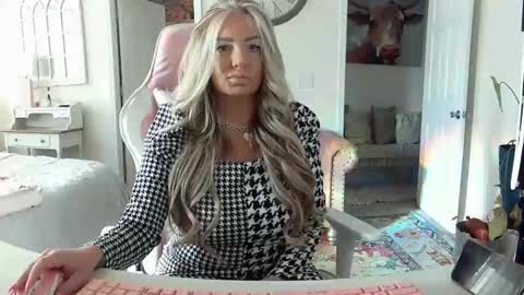 Your Barbii online show from January 17, 2:39 pm