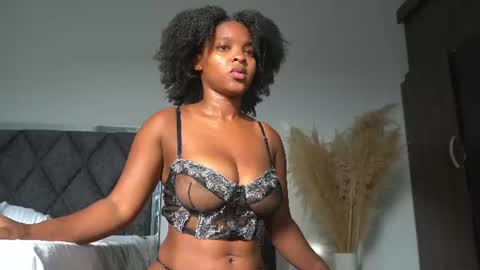 sow_fitt online show from July 15, 12:32 pm