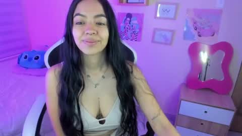 soy_gabrielaa online show from June 12, 11:07 am