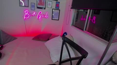 Nicki OF  online show from December 25, 12:16 am