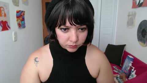 Nana Bela  online show from September 10, 10:10 pm