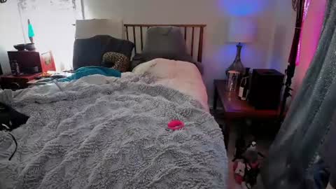 AmberSpanks online show from July 11, 12:10 am