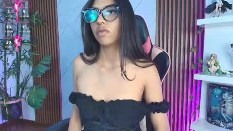 sphere_01 online show from November 29, 6:06 am