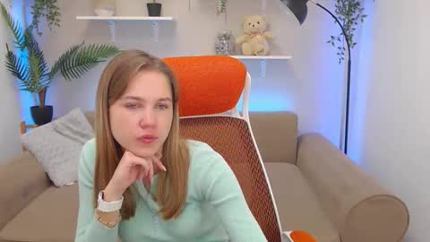 Snapshot of spicy_lexi chatting on October 15, 6:27 am spicy_lexi online show from October 15, 6:27 am