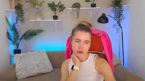 Snapshot of spicy_lexi chatting on September 24, 7:40 am spicy_lexi online show from September 24, 7:40 am