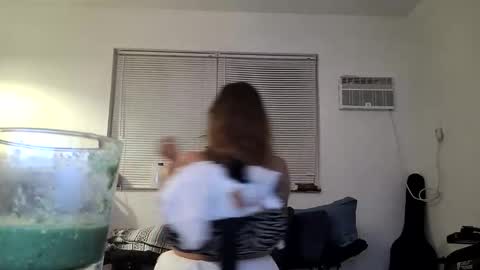 Rose online show from April 12, 2:47 am