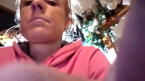 spnk6me9 online show from March 25, 12:16 am