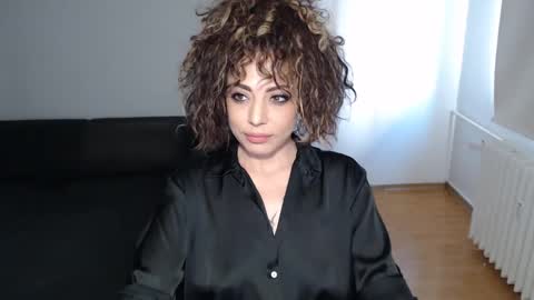 Snapshot of spoiled__doll chatting on March 10, 11:34 am Doll online show from March 10, 11:34 am