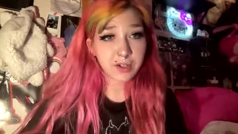 Pixie online show from May 16, 3:20 am
