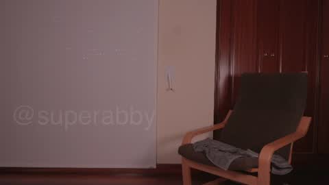 Abby online show from June 21, 4:22 pm