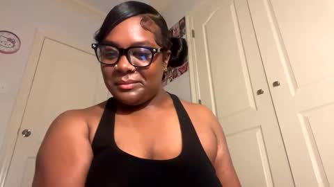 spreadthatassssssssss online show from May 15, 9:12 am