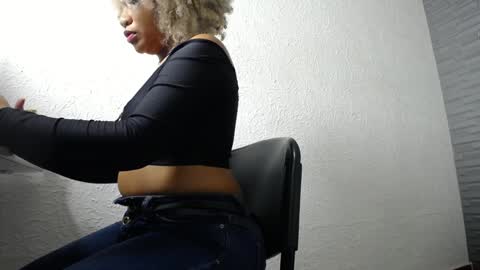 squirter_girl69 online show from January 19, 2:17 pm