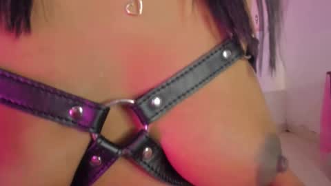 srsexy98 online show from October 31, 10:58 pm