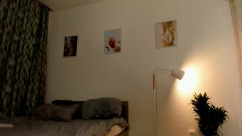 Hey guys i miss you so much  online show from December 22, 10:24 pm