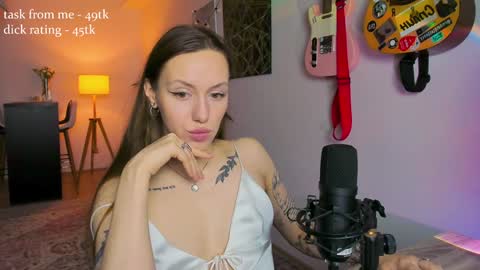 Anni if Im offline for a long time Im depressed feel free to support me offline online show from December 23, 12:19 pm