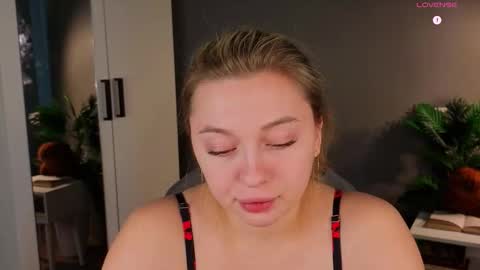 Kate online show from February 12, 11:56 am