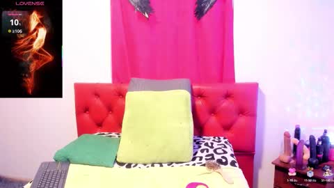 Snapshot of staacy37 chatting on October 14, 8:00 pm staacy online show from October 14, 8:00 pm