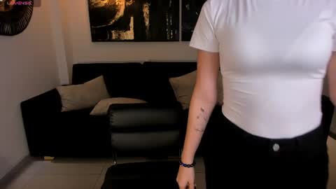 Stacy Woods online show from July 4, 11:39 am