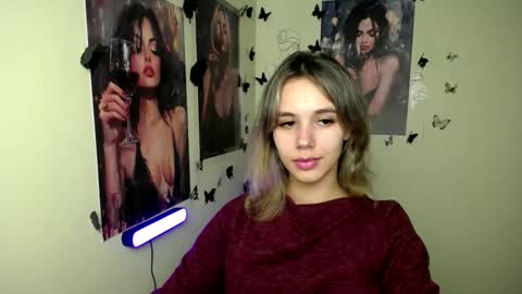 Snapshot of stacy_gr chatting on October 7, 12:20 pm Stacy online show from October 7, 12:20 pm