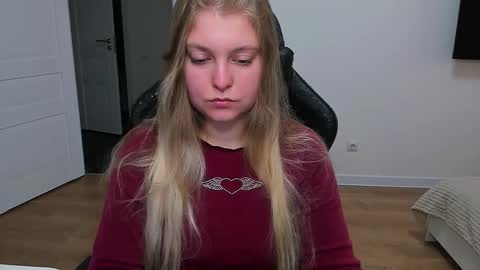 Snapshot of stacy_miraclee chatting on September 30, 3:17 pm Stacy online show from September 30, 3:17 pm