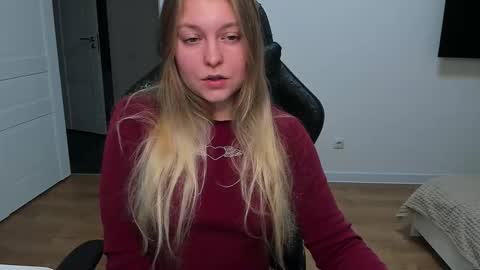 Snapshot of stacy_miraclee chatting on October 15, 2:30 pm Stacy online show from October 15, 2:30 pm