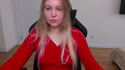 Snapshot of stacy_miraclee chatting on September 19, 10:58 am Stacy online show from September 19, 10:58 am