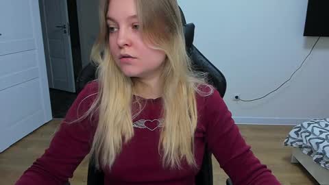 Snapshot of stacy_miraclee chatting on January 24, 11:48 am Stacy online show from January 24, 11:48 am