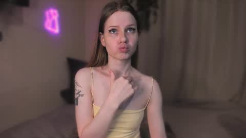 stacyloveforu online show from June 27, 1:29 am