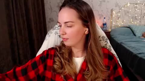 Alice online show from December 9, 4:26 pm