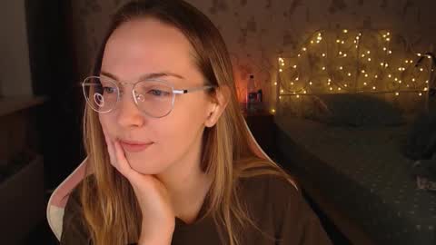 Alice online show from December 29, 1:49 pm