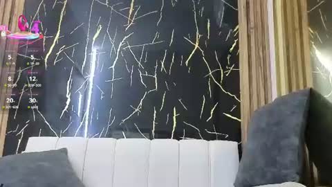 starlight_mature11_aws online show from July 27, 9:34 pm