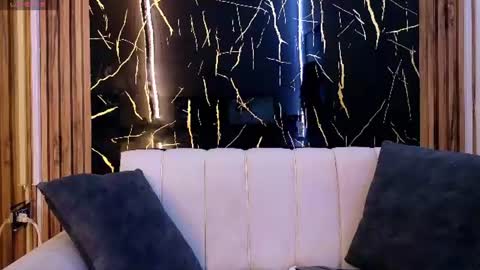starlight_mature23_aws online show from July 2, 7:31 pm