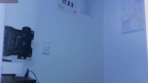 startevans online show from March 17, 5:44 am