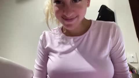 Stassiethatsororitygirl online show from October 21, 9:30 pm