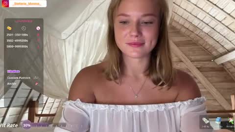 Stefanie online show from May 20, 3:03 am