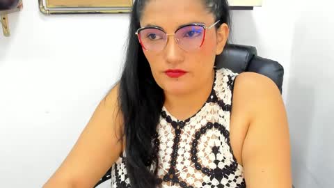 Stefy  online show from May 4, 7:50 pm