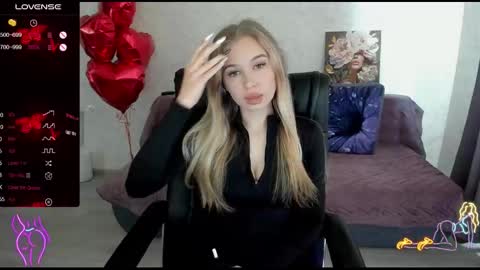 Stella  Cox online show from March 7, 12:34 pm