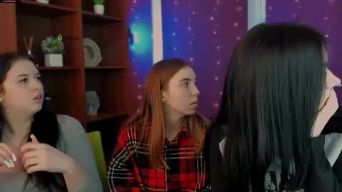 stella_flower online show from February 4, 12:19 pm