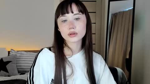 stella_sunny online show from February 22, 3:02 pm