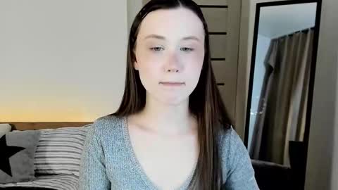 stella_sunny online show from March 15, 1:18 am