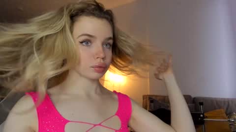 Asella online show from January 5, 9:48 am