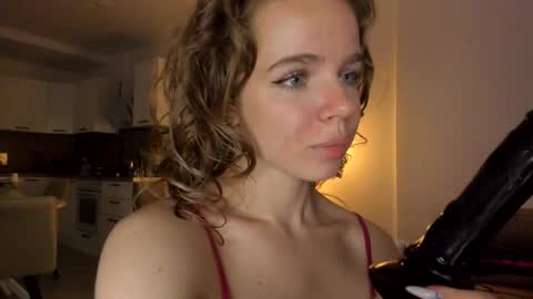 Asella online show from October 6, 10:21 am