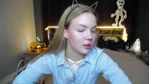 stellalights online show from October 20, 12:08 pm