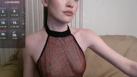 stellapayne online show from April 28, 3:00 am